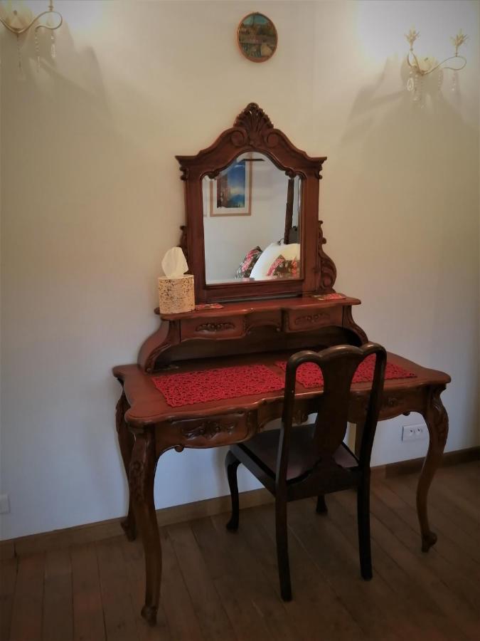 Bed and Breakfast Le Grand Chemin De La Vie Montcaret Zewnętrze zdjęcie
