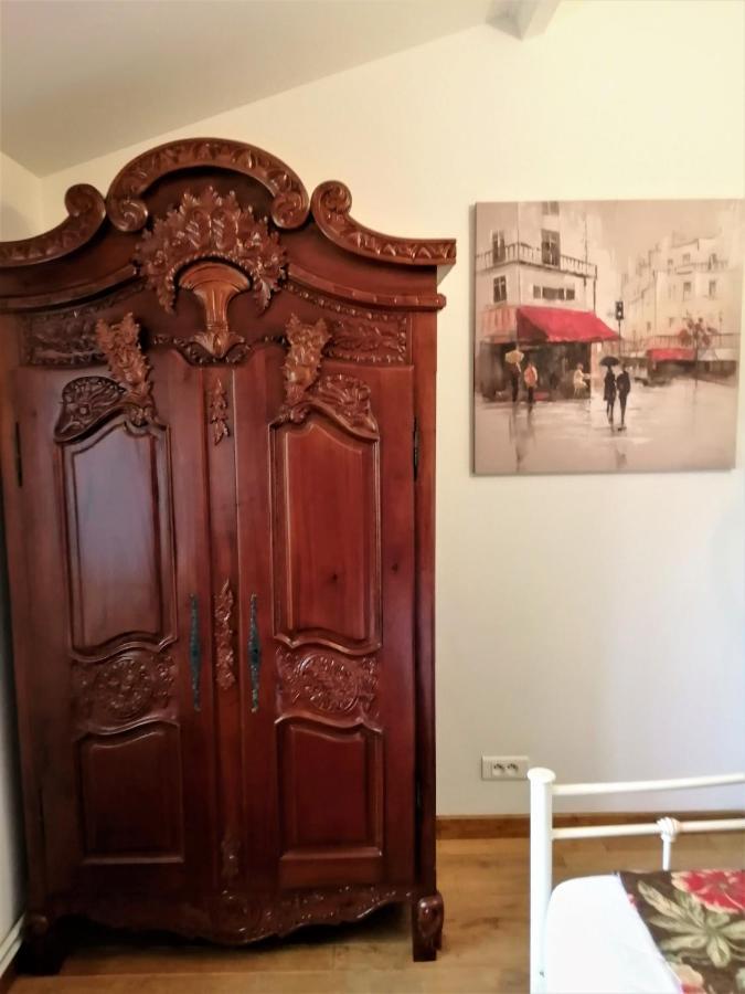 Bed and Breakfast Le Grand Chemin De La Vie Montcaret Zewnętrze zdjęcie
